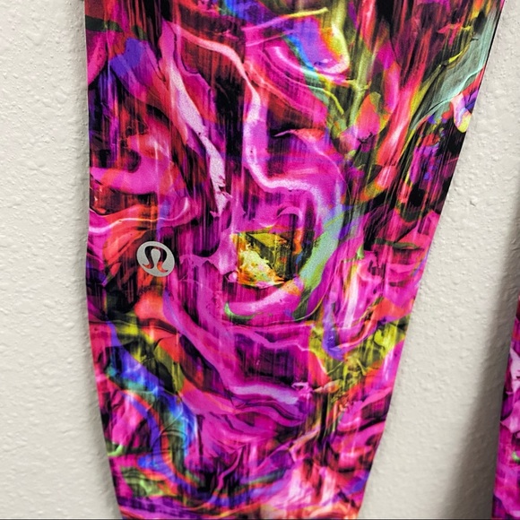 Lululemon • Base Pace High Rise Tight - Picture 7 of 7